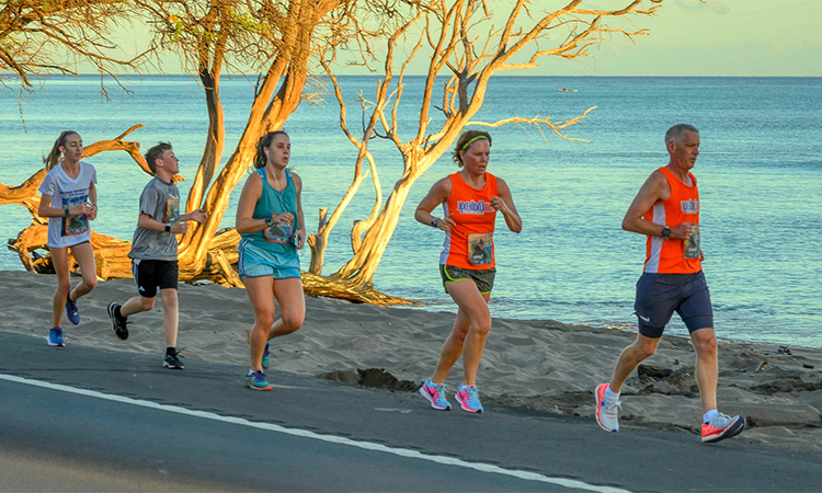 Runners at the Maui Oceanfront Marathon