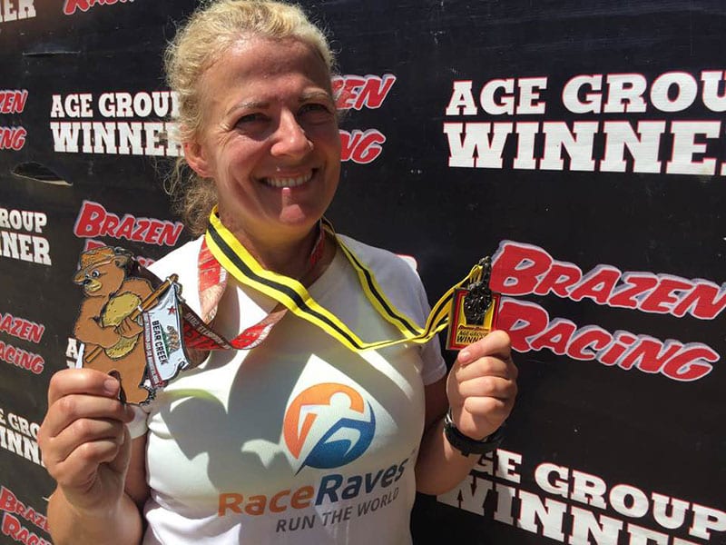 Karen Pinkard repping RaceRaves at Bear Creek Half Marathon 2016