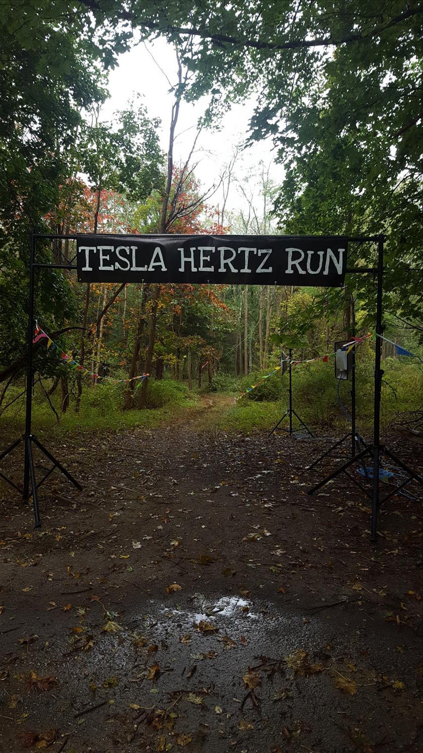 Tesla Hertz Run logo on RaceRaves