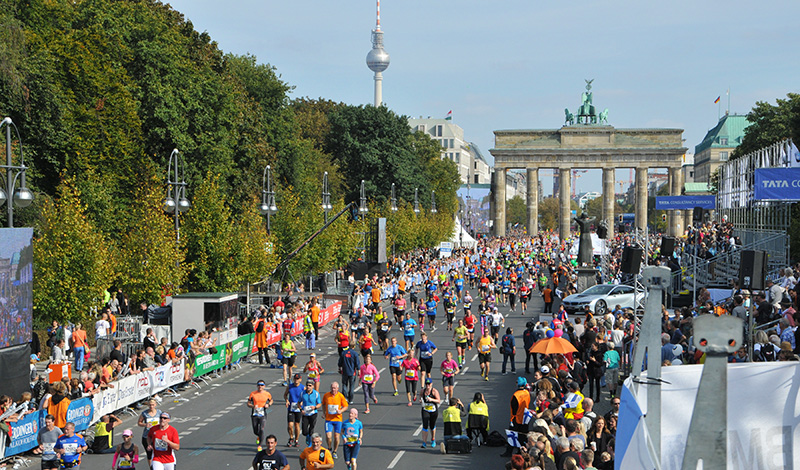 Brandenburg Gate at Berlin Marathon