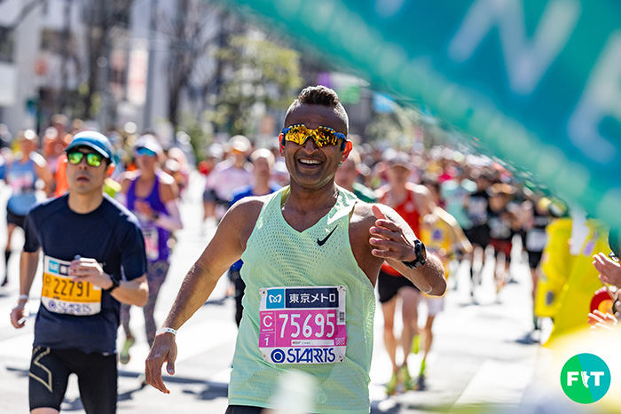 Smiling runner at the Tokyo Marathon