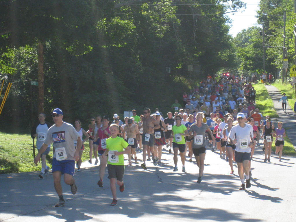 Canterbury Woodchuck Classic 5K logo on RaceRaves